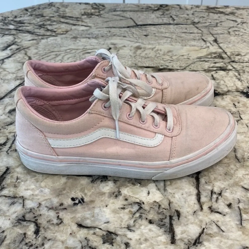 Pink Girl’s Old Skool Vans-‎ Size 5